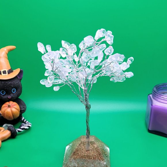 Clear Quarts Gemstone Chip Tree with Pyramid Base - Picture 5 of 6